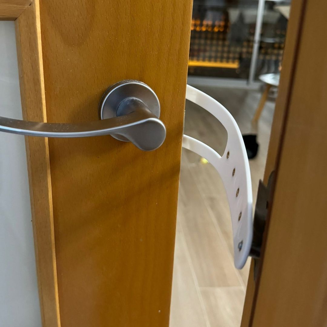 Soporte para puertas